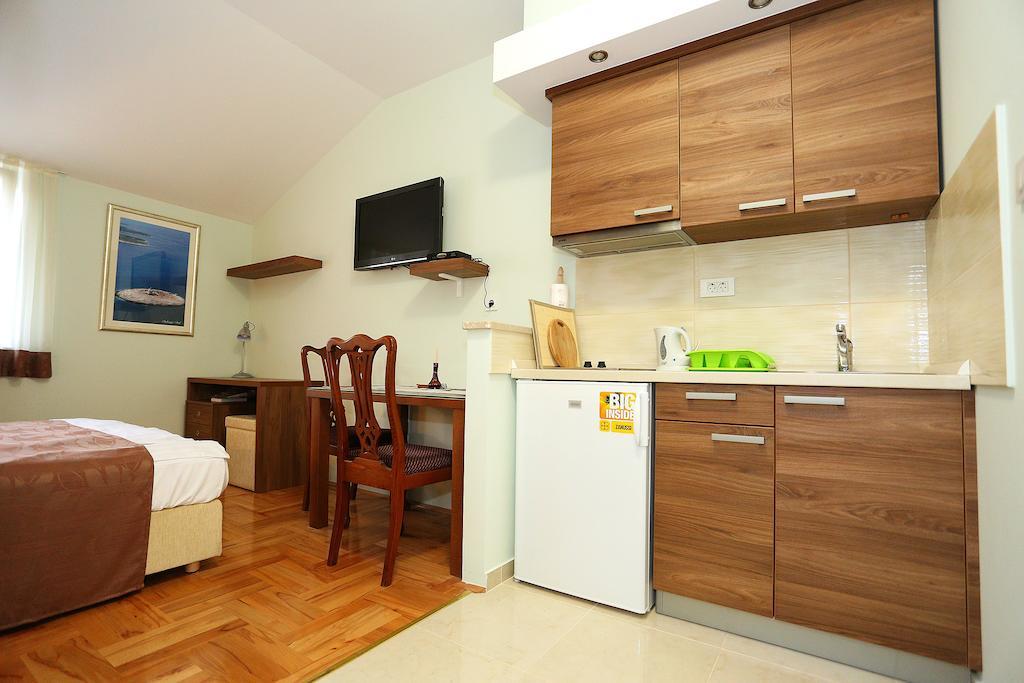 Apartments Ivana - Iva Zadar Luaran gambar