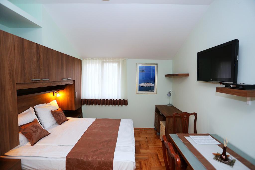 Apartments Ivana - Iva Zadar Luaran gambar