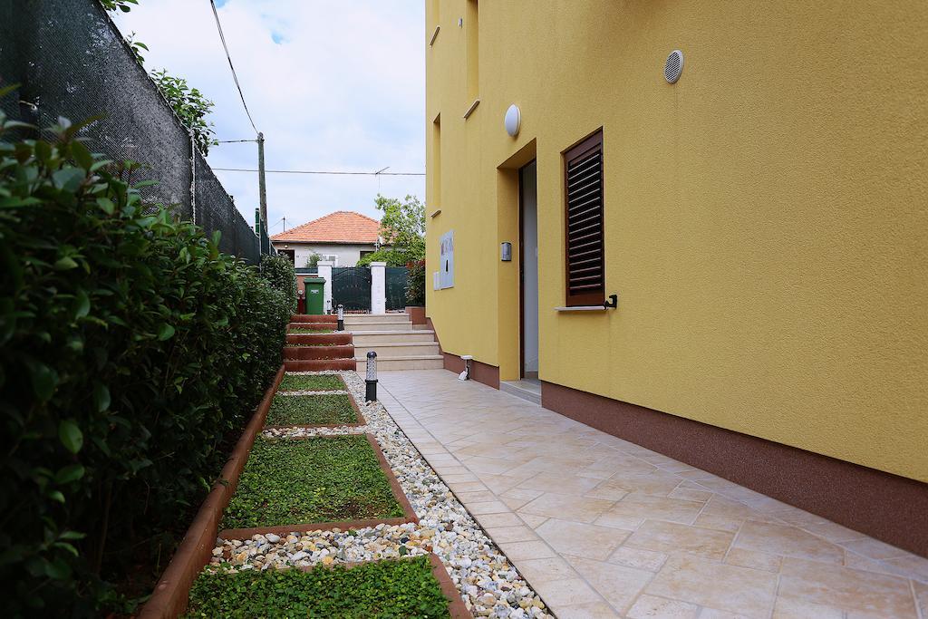Apartments Ivana - Iva Zadar Luaran gambar