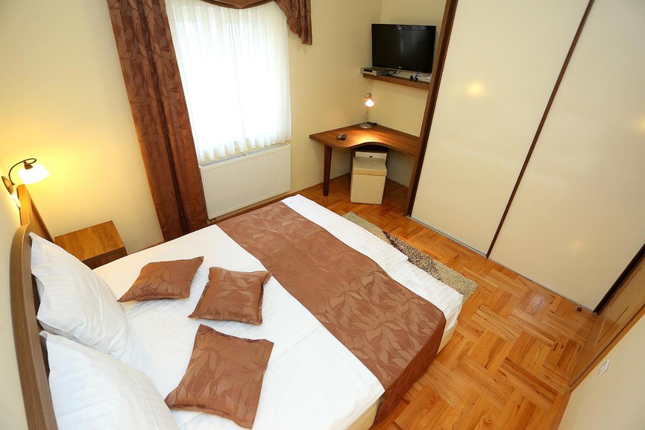 Apartments Ivana - Iva Zadar Luaran gambar